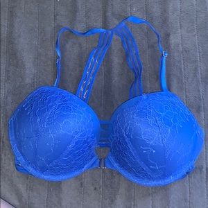 Victoria’s Secret Pink bombshell bra